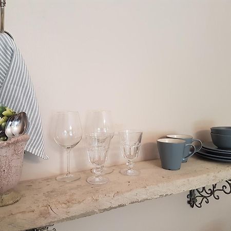 35 On Basil Hotel Caledon Kültér fotó